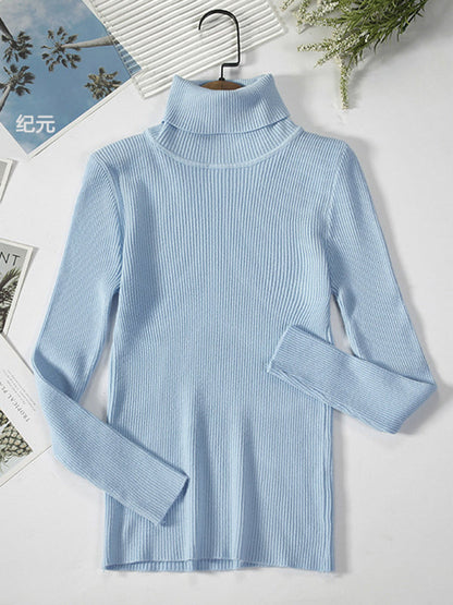 Beautifully Finished Sweater in a Timeless Design