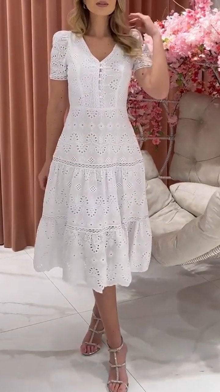 Polished Dress with an Effortless Classic Look