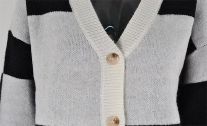 Beautifully Finished Cardigan in a Timeless Design
