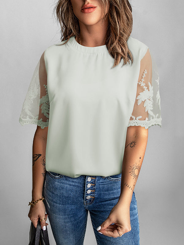 Beautifully Finished T-Shirt in a Timeless Design