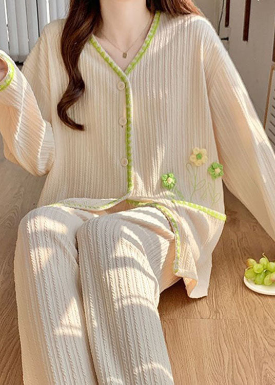 Well Tailored Garment with a Graceful Silhouette