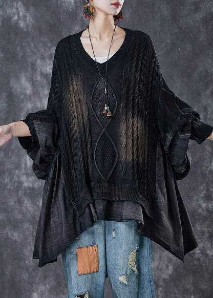 Effortlessly Elegant Top with a Timeless Design