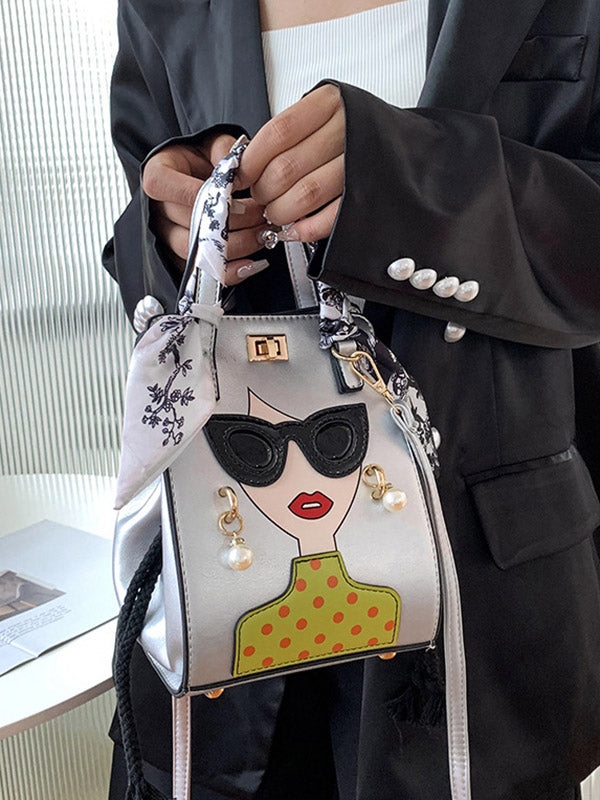 A Vintage Style Bag with Delicate Timeless Details