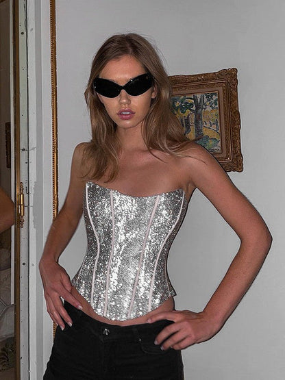 A Vintage Style Top with Delicate Timeless Details
