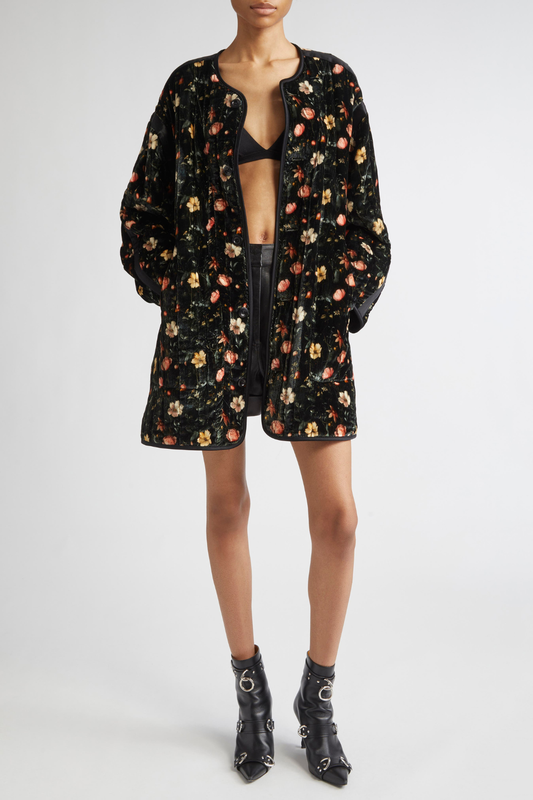 Classic Vintage & Enduringly Stylish Coat