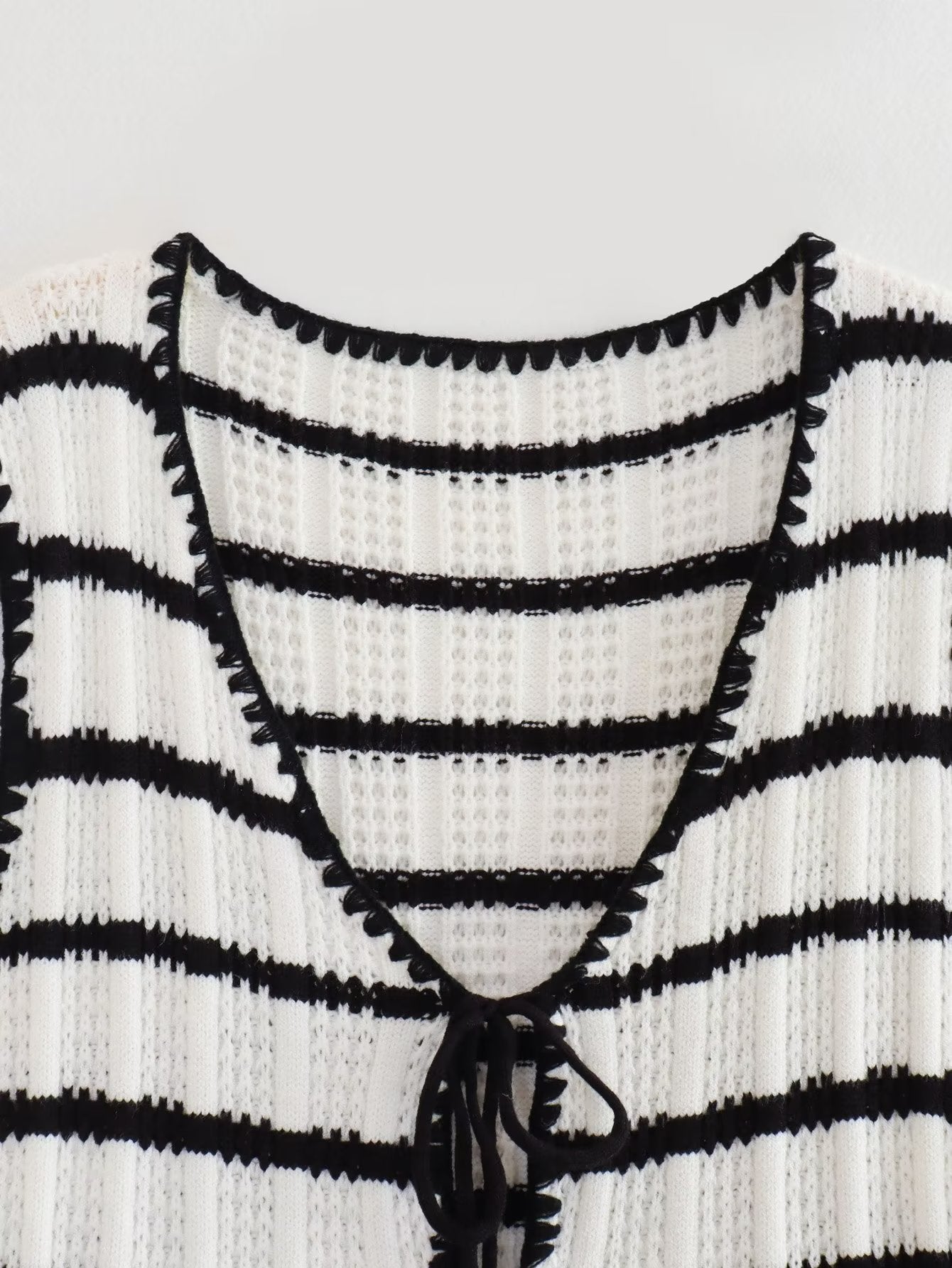 Classic Vintage & Enduringly Stylish Cardigan