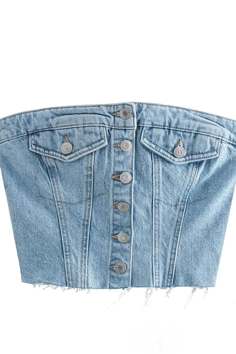 Beautifully Finished Garment in a Timeless Design