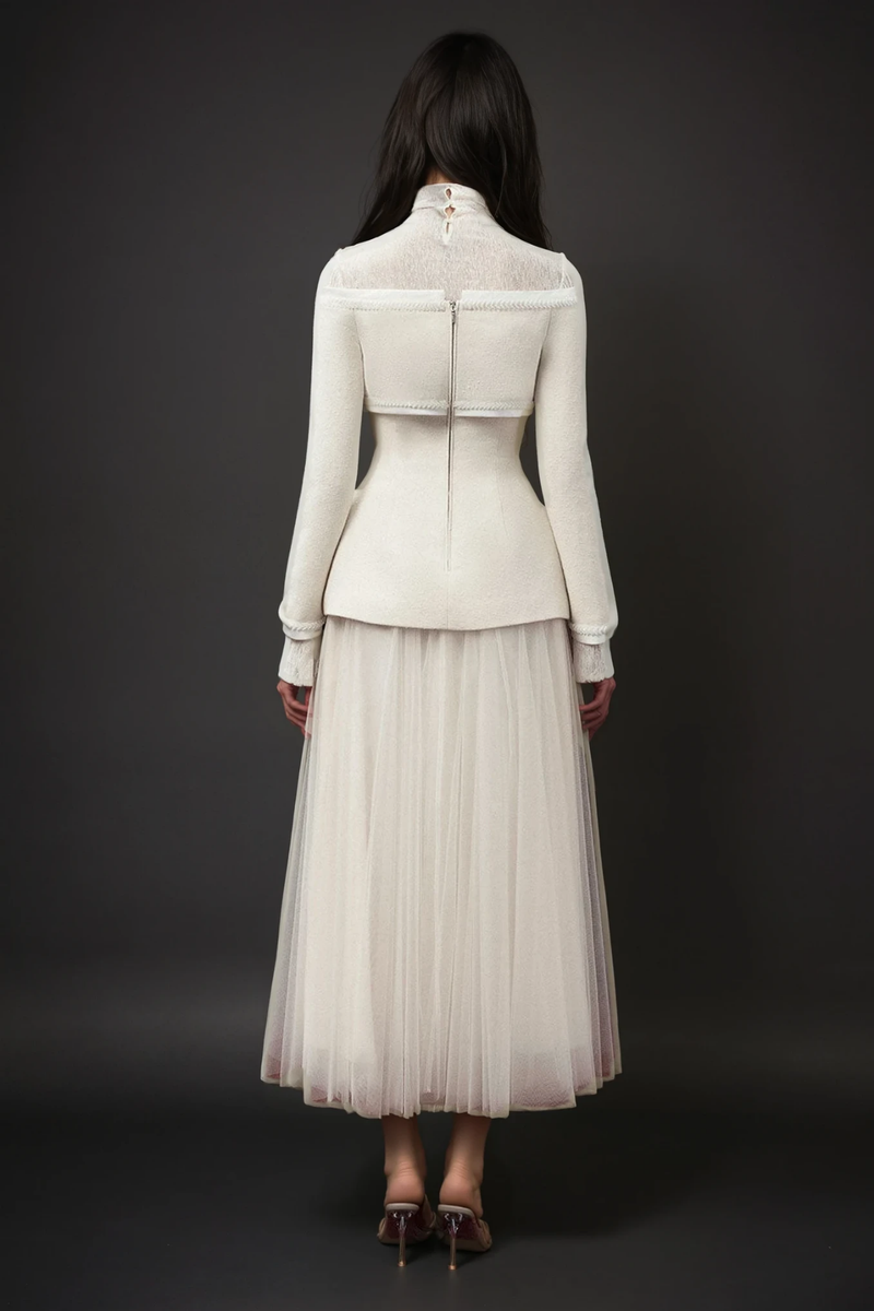 Elegantly Styled Jacket for Everyday Wear