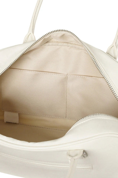 Sophisticated Bag with a Clean Classic Look