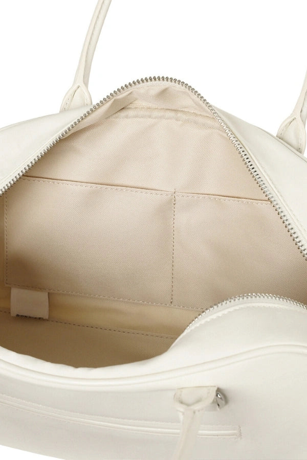 Sophisticated Bag with a Clean Classic Look