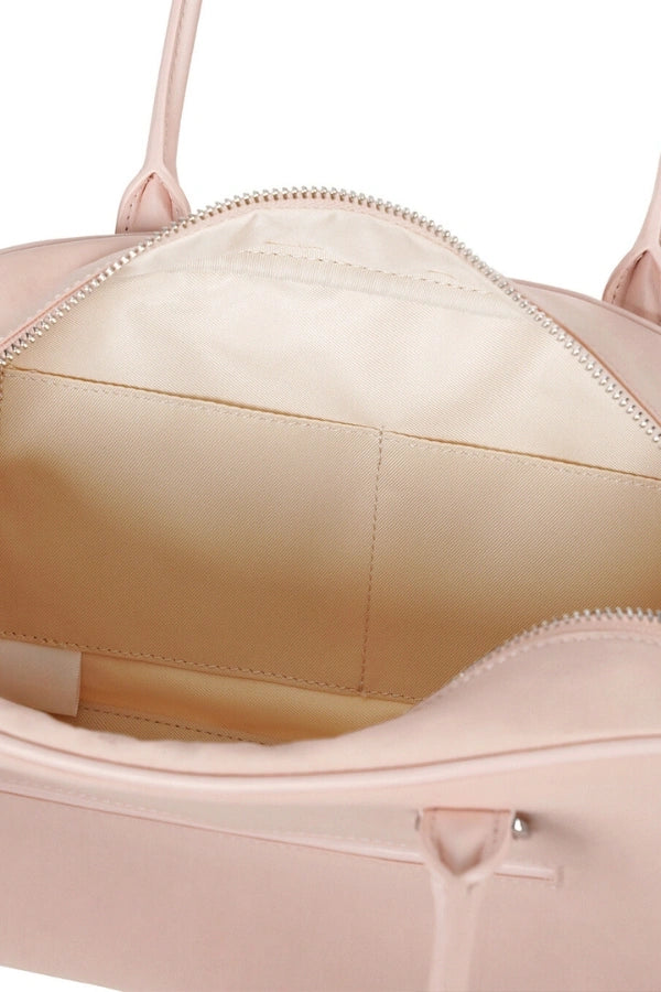 Sophisticated Bag with a Clean Classic Look