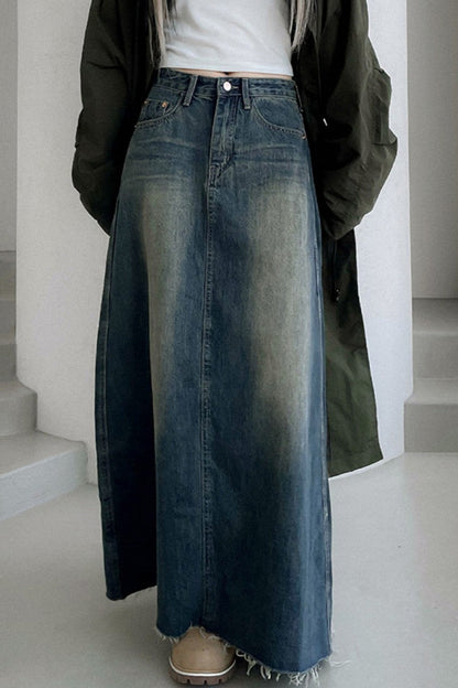 Well Tailored Garment with a Graceful Silhouette