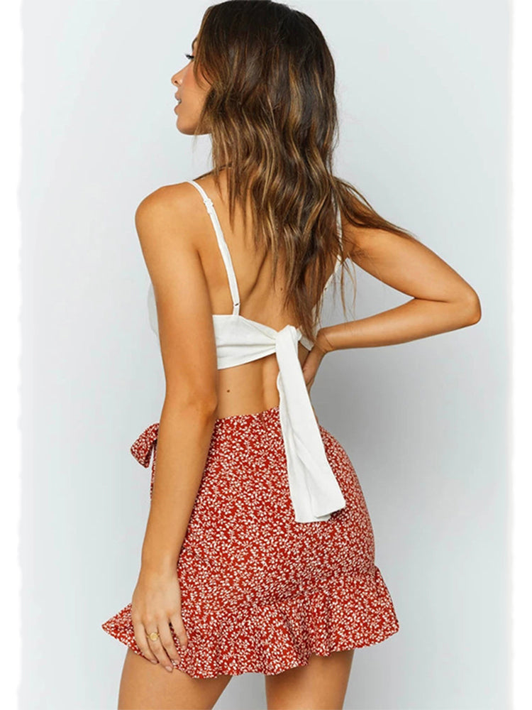 Sophisticated Garment with a Clean Classic Look