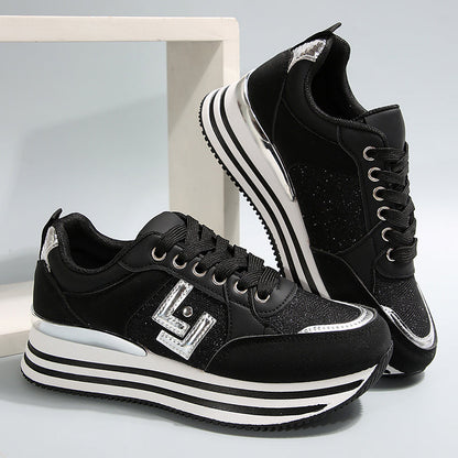 Effortlessly Elegant Shoes with a Timeless Design