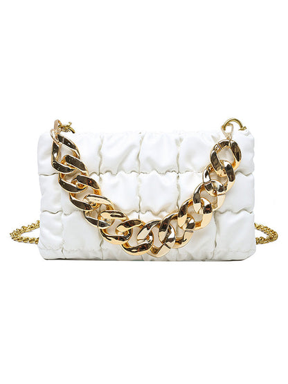 Effortlessly Elegant Bag with a Timeless Design
