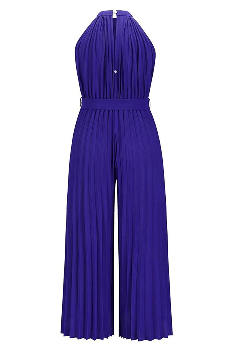 Sophisticated Garment with a Clean Classic Look