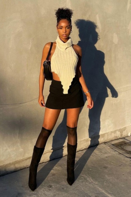 Effortlessly Elegant Top with a Timeless Design
