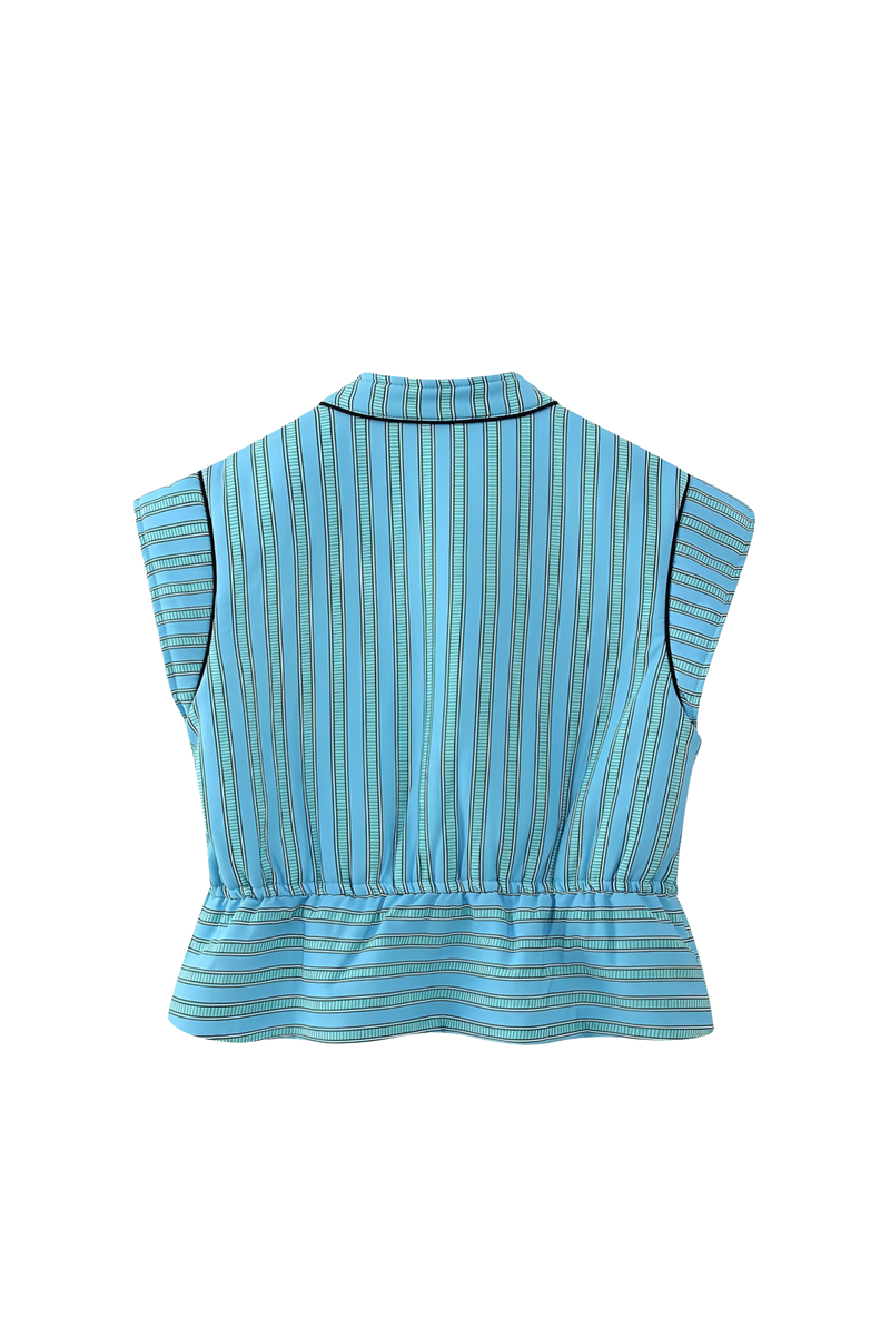Beautifully Finished Coat in a Timeless Design