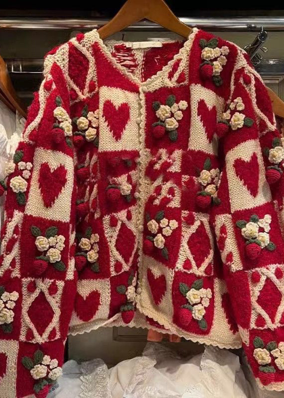 Beautifully Crafted Cardigan in a Classic Style