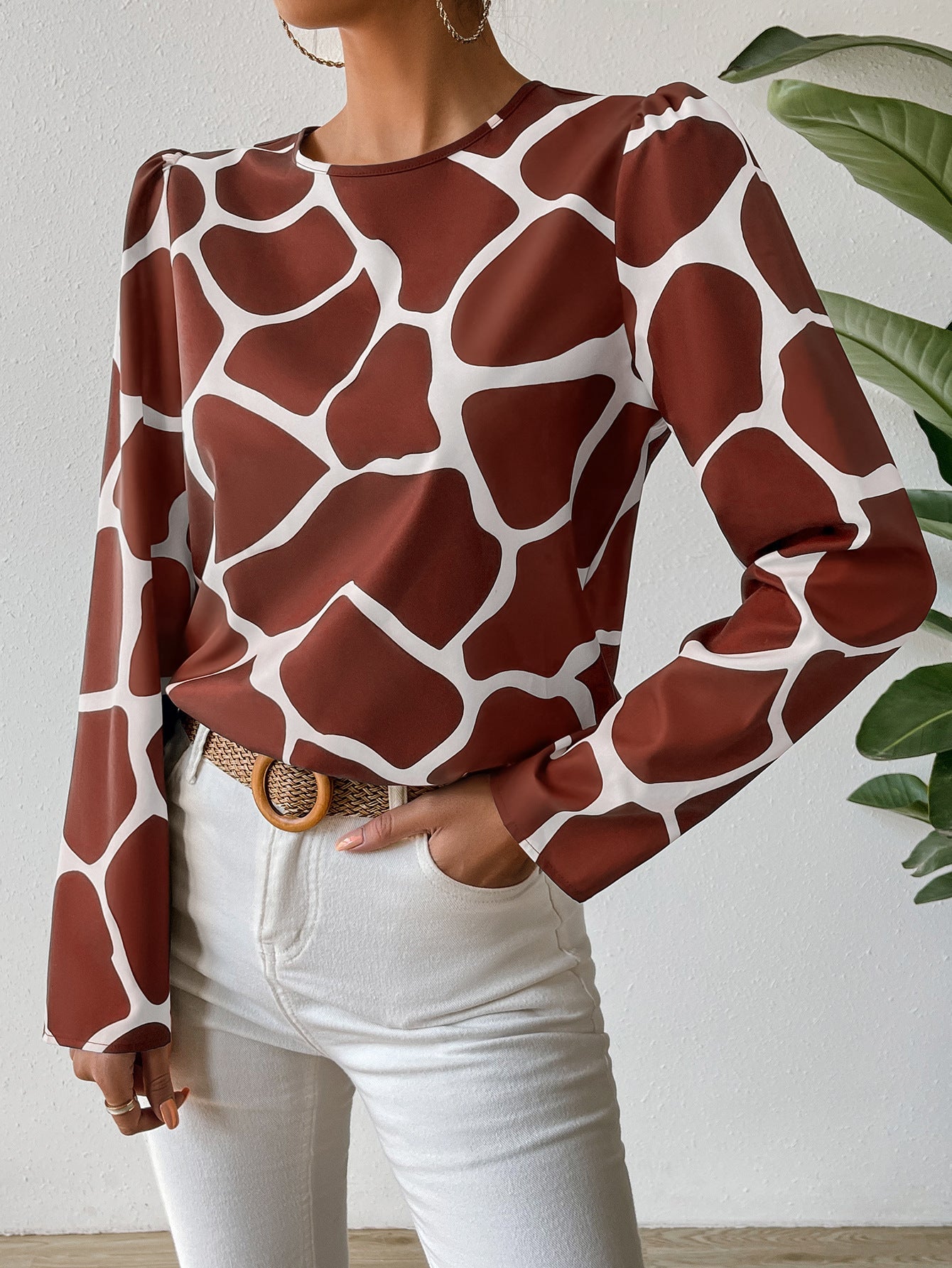 Classic Vintage Top with a Flattering Fit