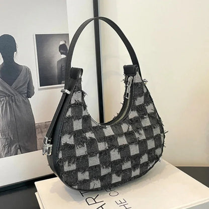 Polished Bag with an Effortless Classic Look