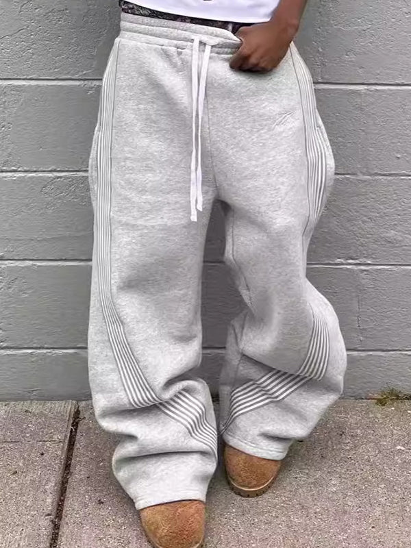 Beautifully Finished Pants in a Timeless Design