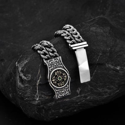 Classic Vintage & Enduringly Stylish Garment