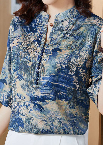 Classic Vintage Top with a Flattering Fit
