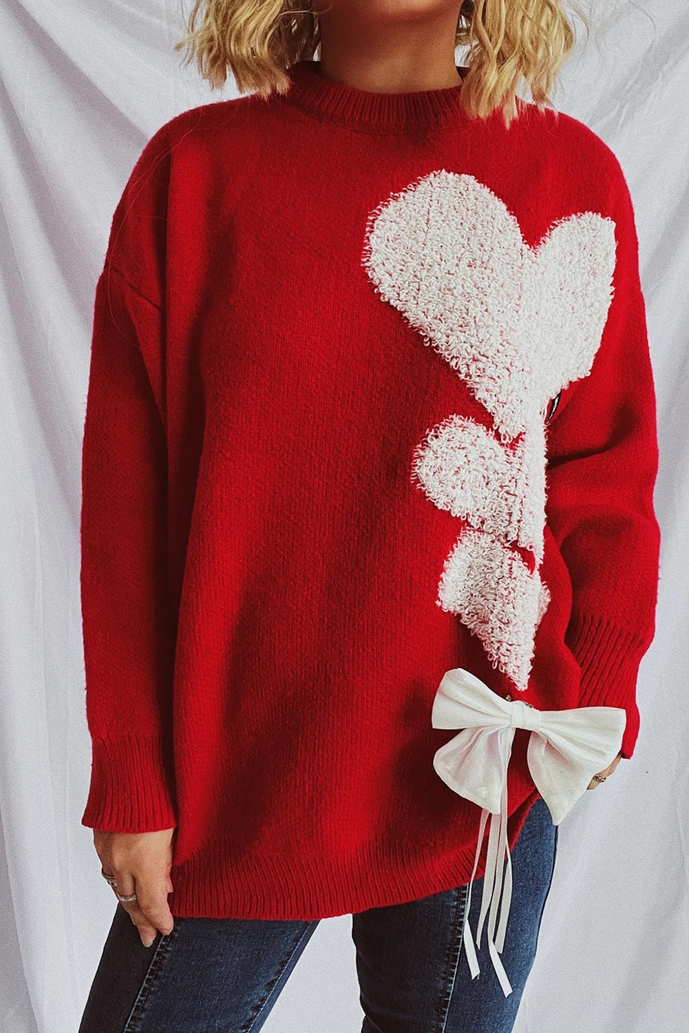 Effortlessly Elegant Sweater with a Timeless Design