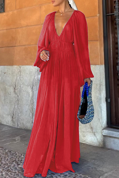 Effortlessly Elegant Dress with a Timeless Design