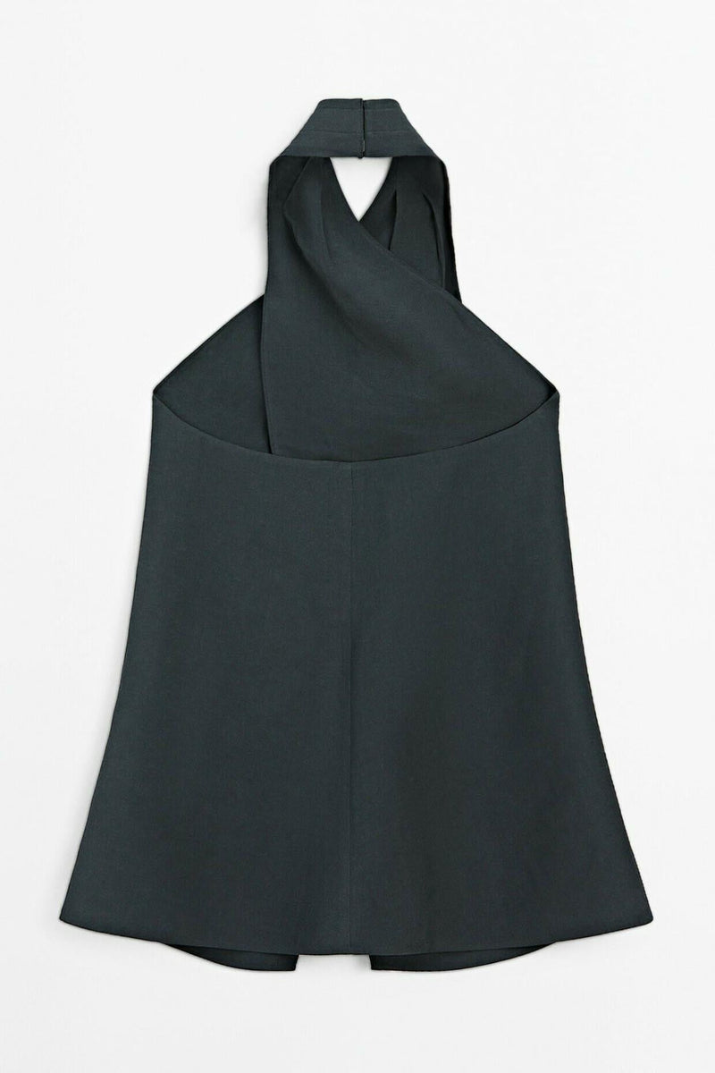 Beautifully Crafted Top in a Classic Style