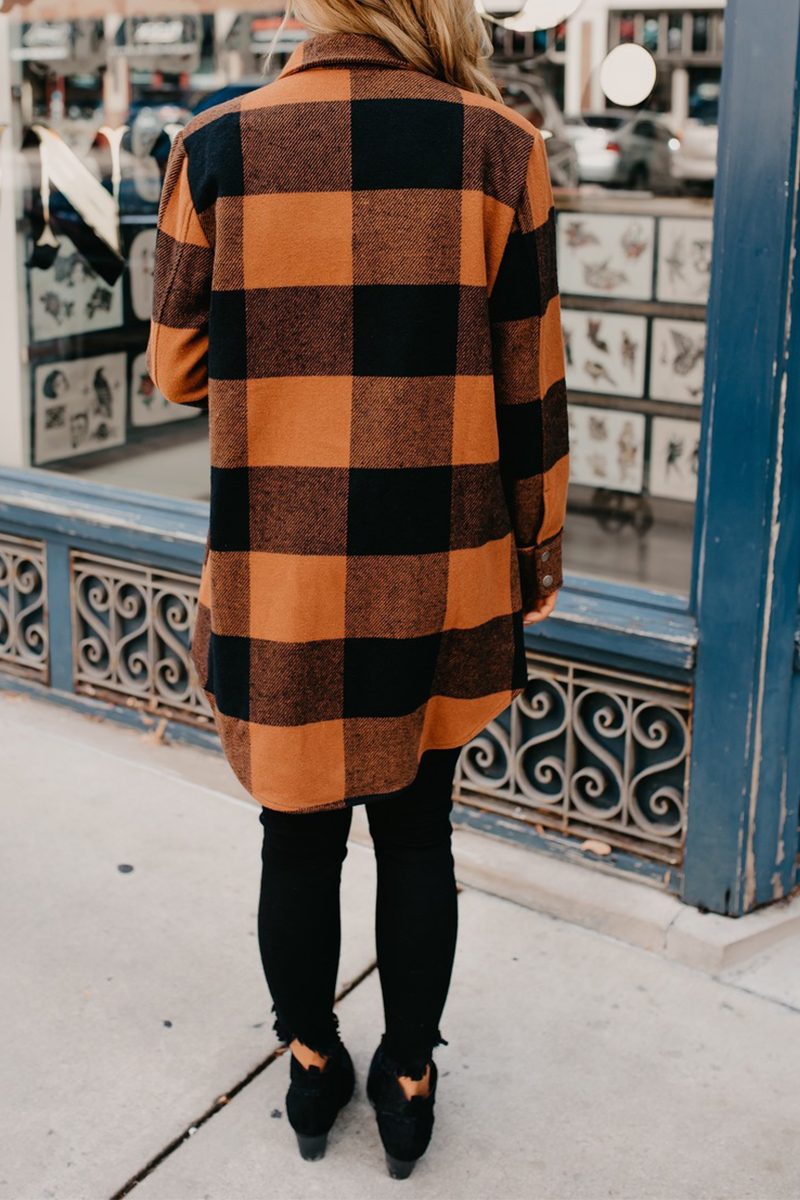Sophisticated Blouse with a Clean Classic Look