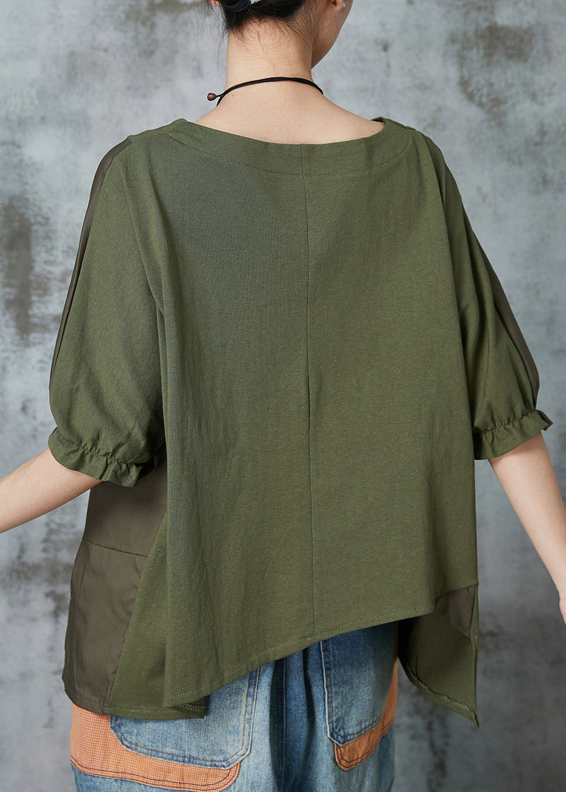 Effortlessly Elegant Top with a Timeless Design