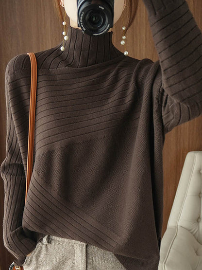 Classic Vintage Sweater with a Flattering Fit