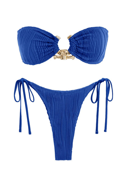 Well Tailored Swimsuit with a Graceful Silhouette