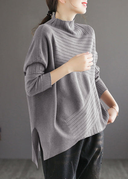 Classic Vintage Sweater with a Flattering Fit