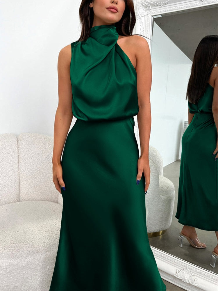 Effortlessly Elegant Dress with a Timeless Design