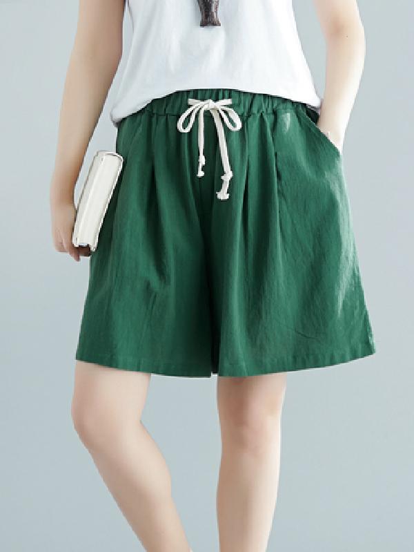 Beautifully Finished Pants in a Timeless Design