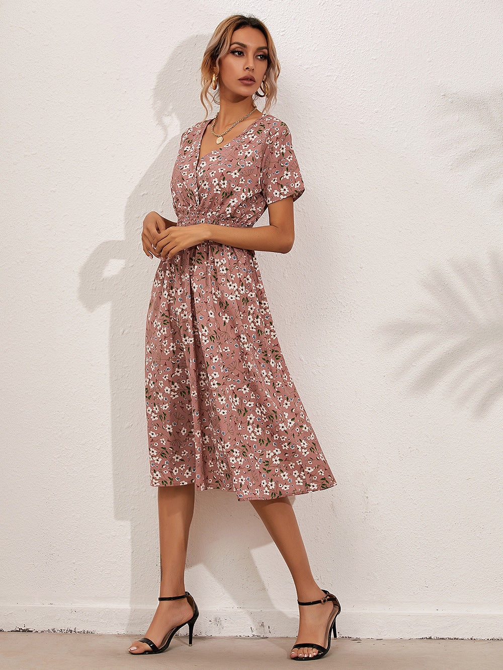 Elegantly Styled Dress for Everyday Wear