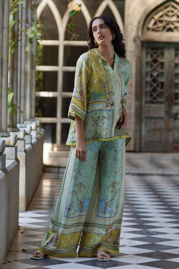 Polished Pants with an Effortless Classic Look