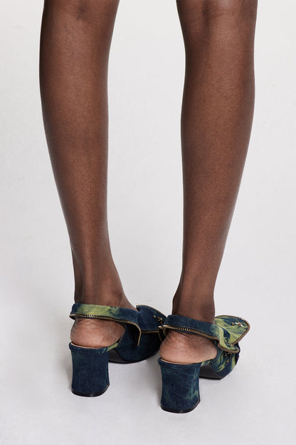 Classic Vintage Sandals with a Flattering Fit