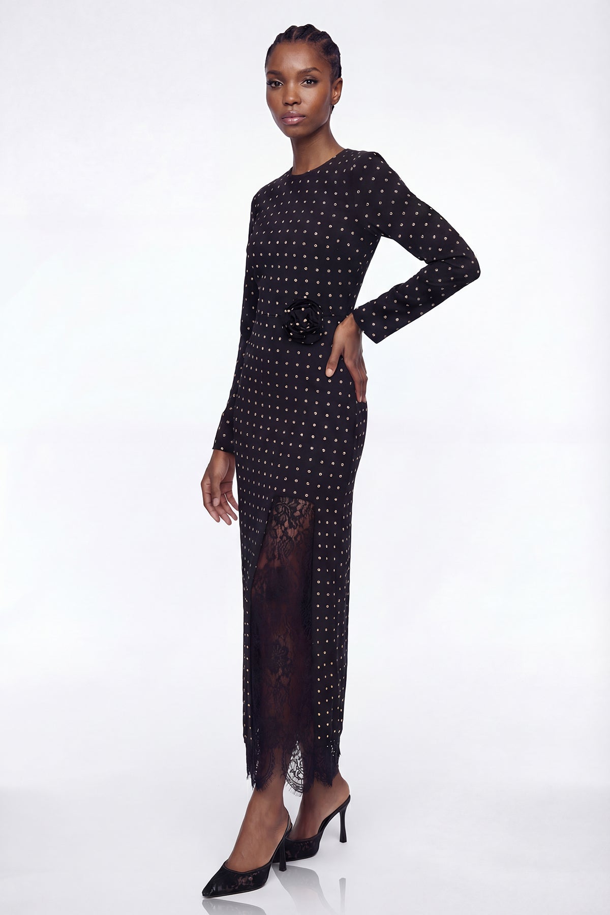 Sophisticated Dress with a Clean Classic Look