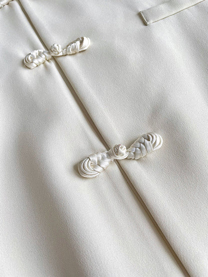 Beautifully Finished Garment in a Timeless Design