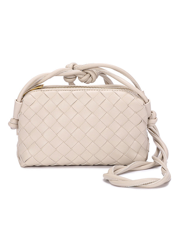Beautifully Finished Bag in a Timeless Design