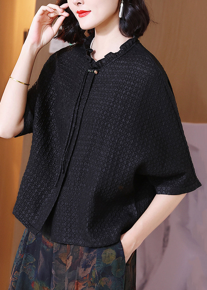 Classic Vintage Shirt with a Flattering Fit