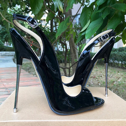 Classic Vintage Heels with a Flattering Fit