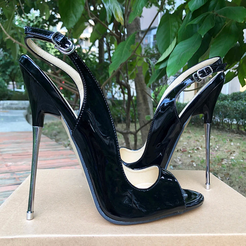 Classic Vintage Heels with a Flattering Fit