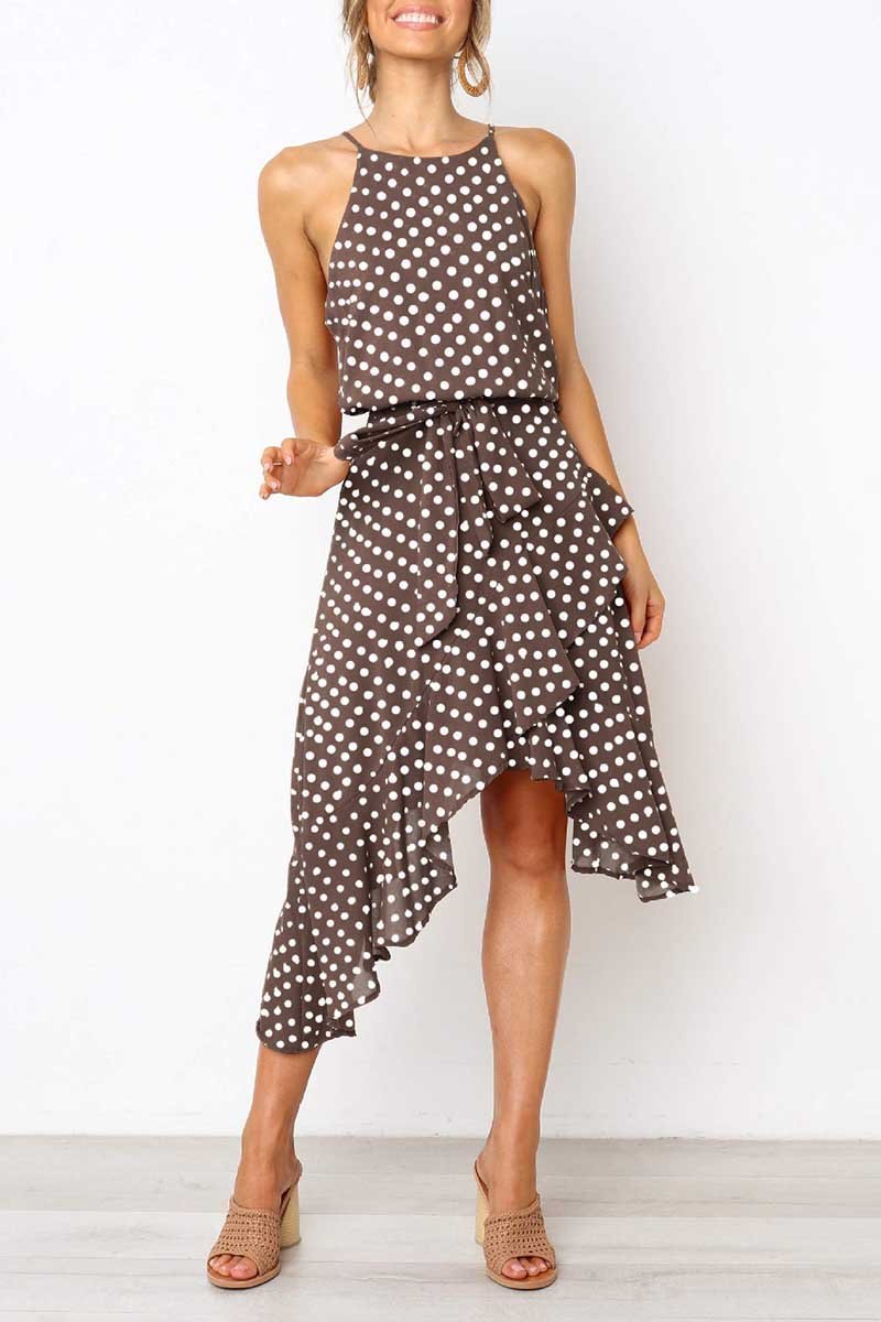 Gracefully Styled Dress for Any Occasion