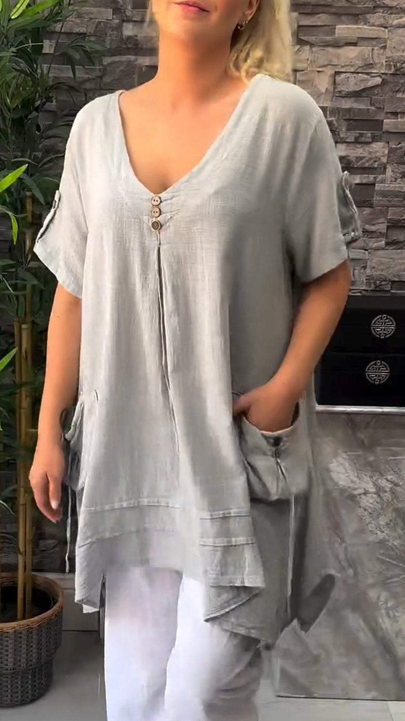 Classic Vintage Top with a Flattering Fit