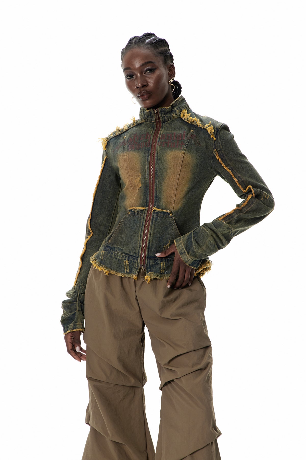 Beautifully Finished Top in a Timeless Design